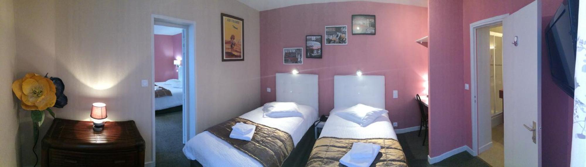 Hotel De L'Aviation La Bourboule Phòng bức ảnh