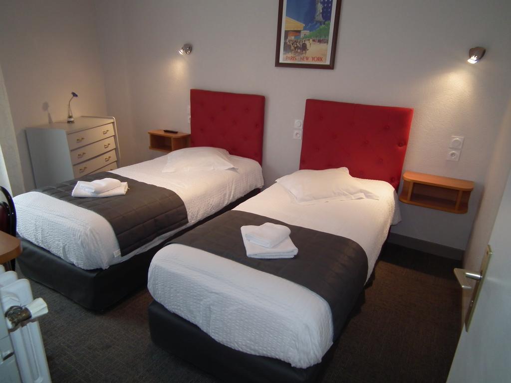 Hotel De L'Aviation La Bourboule Ngoại thất bức ảnh