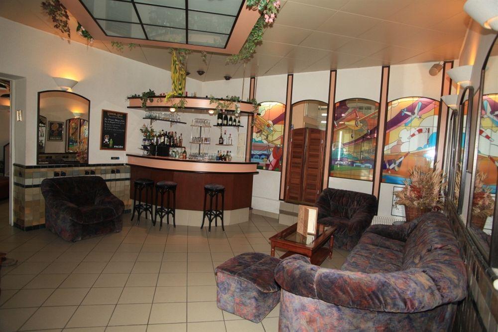 Hotel De L'Aviation La Bourboule Ngoại thất bức ảnh