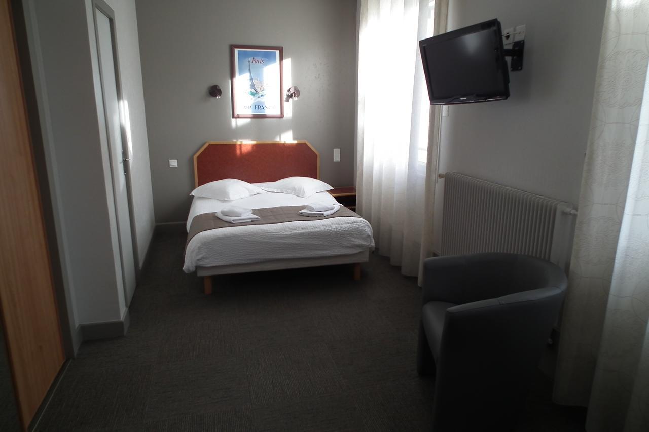 Hotel De L'Aviation La Bourboule Ngoại thất bức ảnh