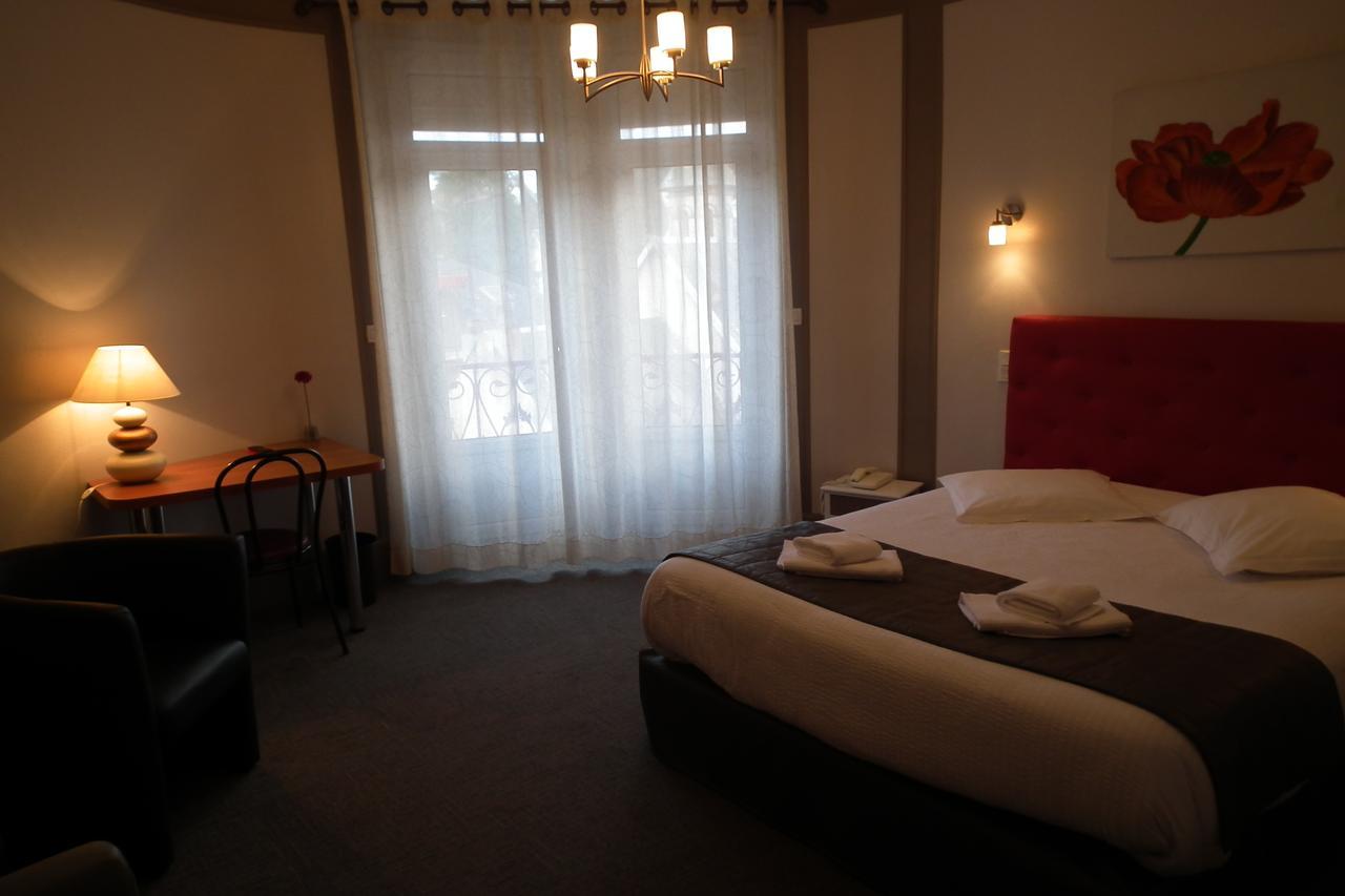 Hotel De L'Aviation La Bourboule Ngoại thất bức ảnh