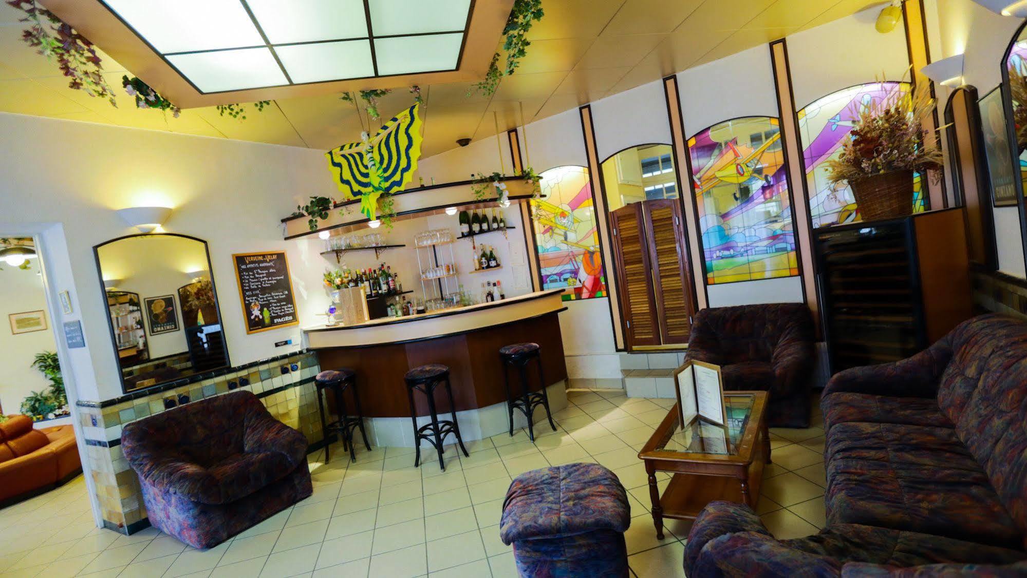 Hotel De L'Aviation La Bourboule Ngoại thất bức ảnh